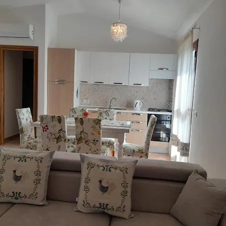 Maria Caderina House *
